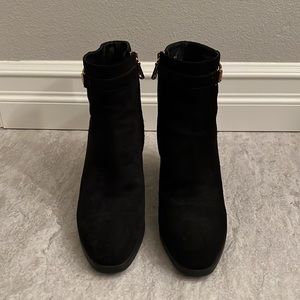 Tod’s black suede booties size 40.5